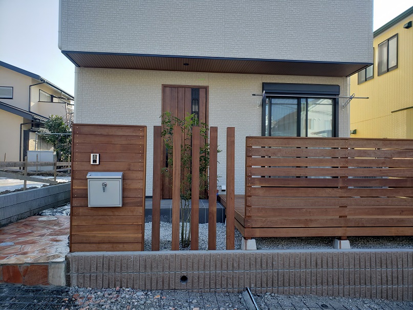 4.門柱